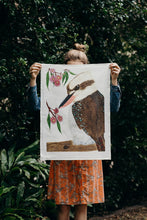 Load image into Gallery viewer, 100% linen tea towel - Kookaburra